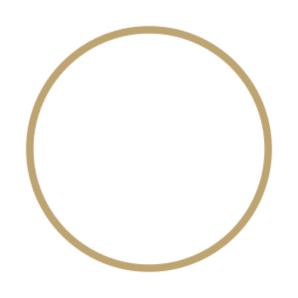 Goldener Kreis als Symbol für Ganzheit, Ursprung und geschlossenen Raum auf transparentem Hintergrund.
